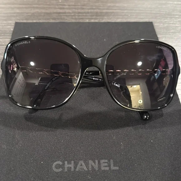 CHANEL SUNGLASSES - Picture 5 of 17